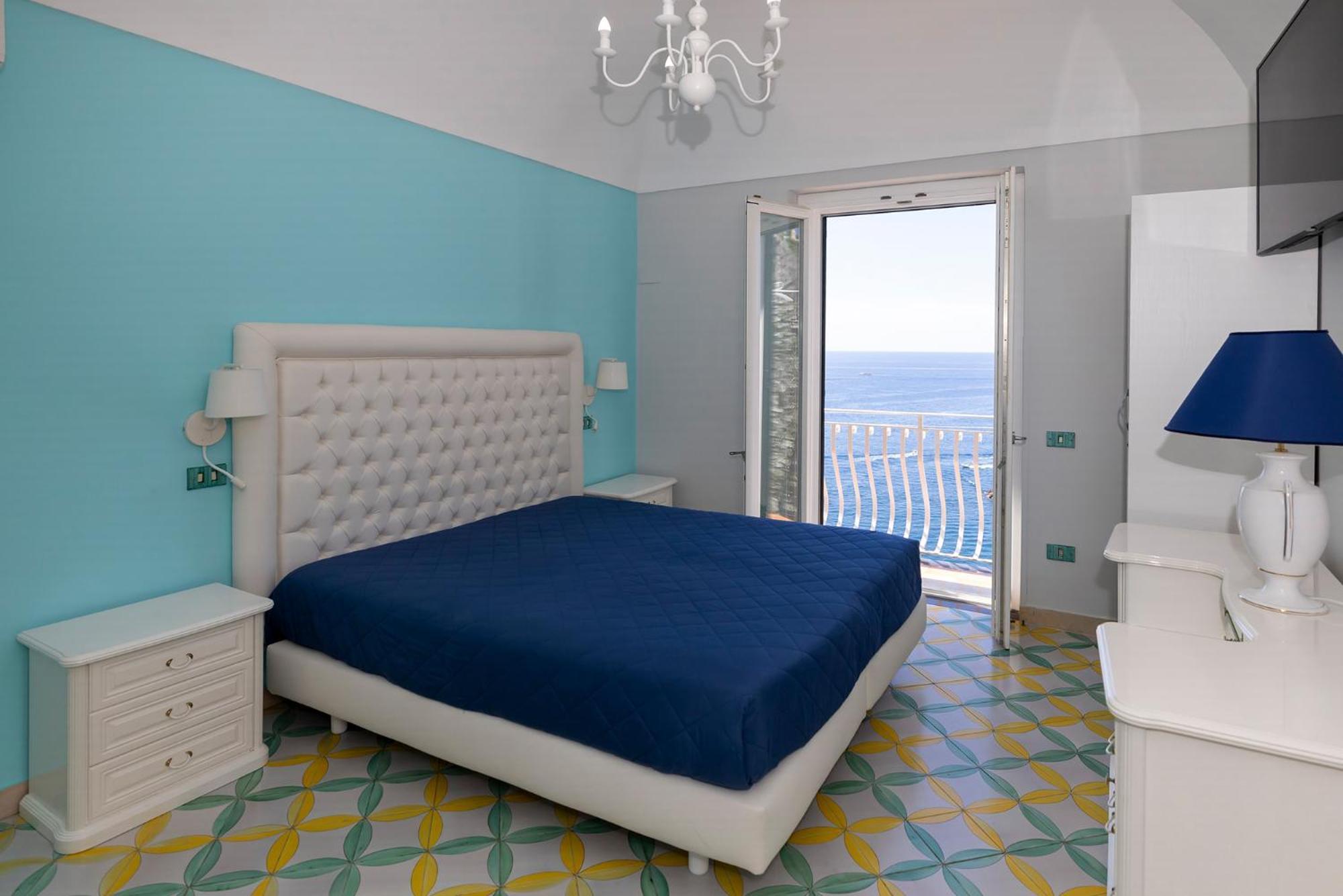 Apartments Amalfi Design Sea View Accessible By 250 Steps Buitenkant foto