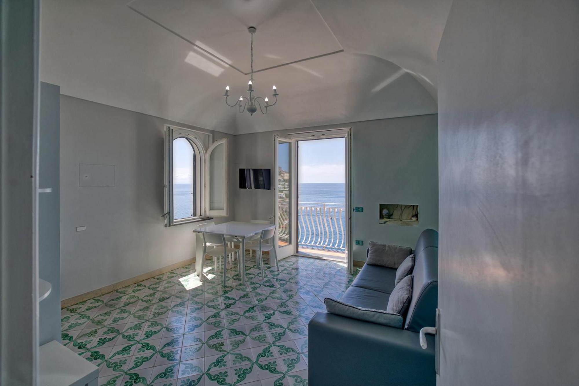 Apartments Amalfi Design Sea View Accessible By 250 Steps Buitenkant foto