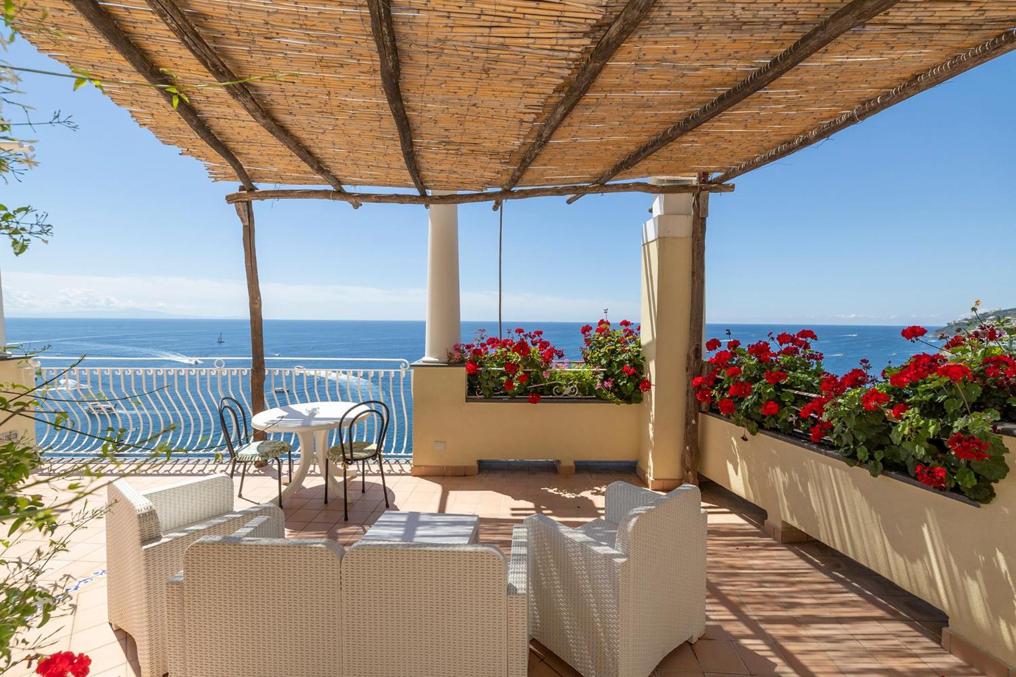 Apartments Amalfi Design Sea View Accessible By 250 Steps Buitenkant foto
