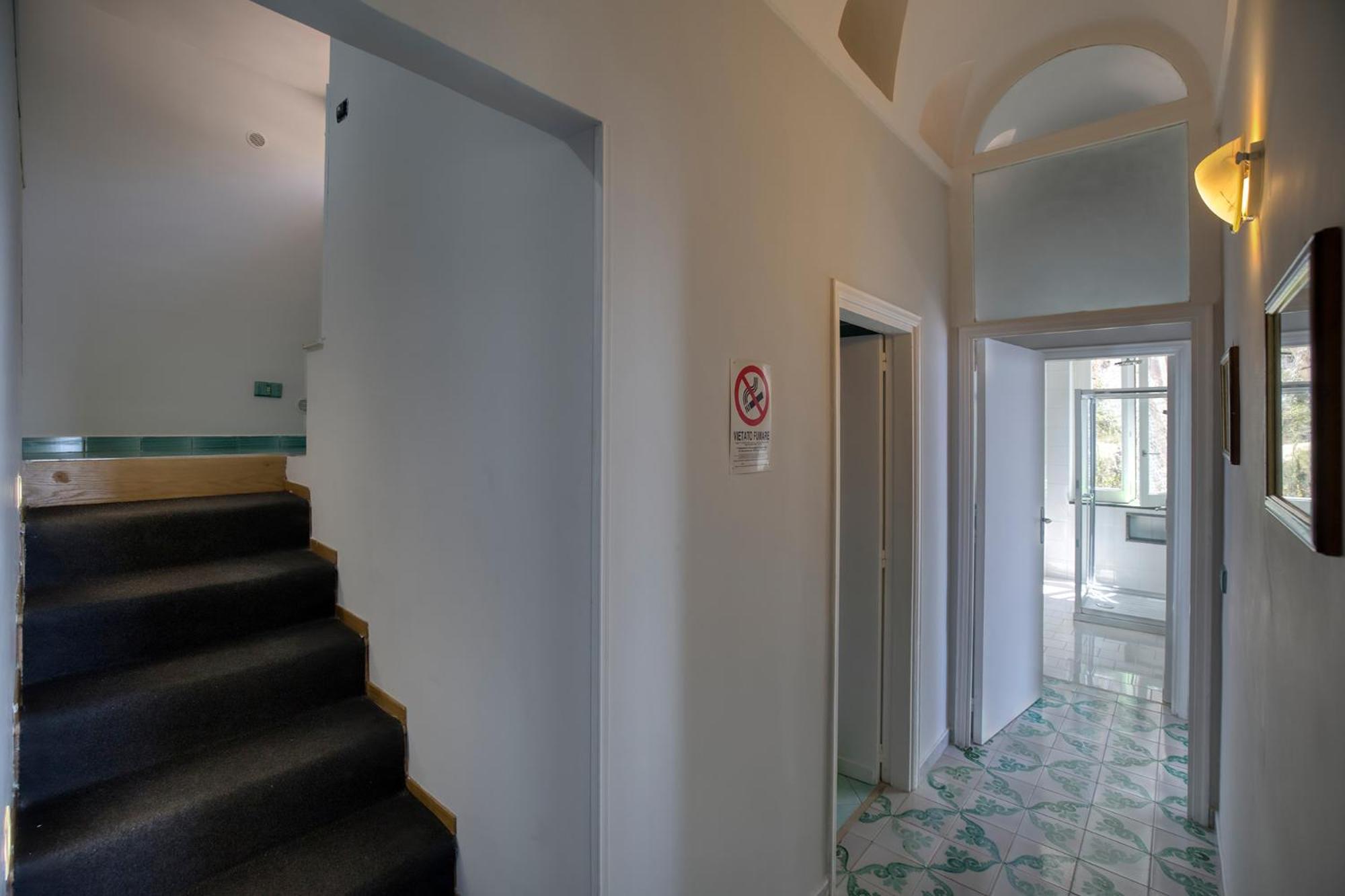 Apartments Amalfi Design Sea View Accessible By 250 Steps Buitenkant foto