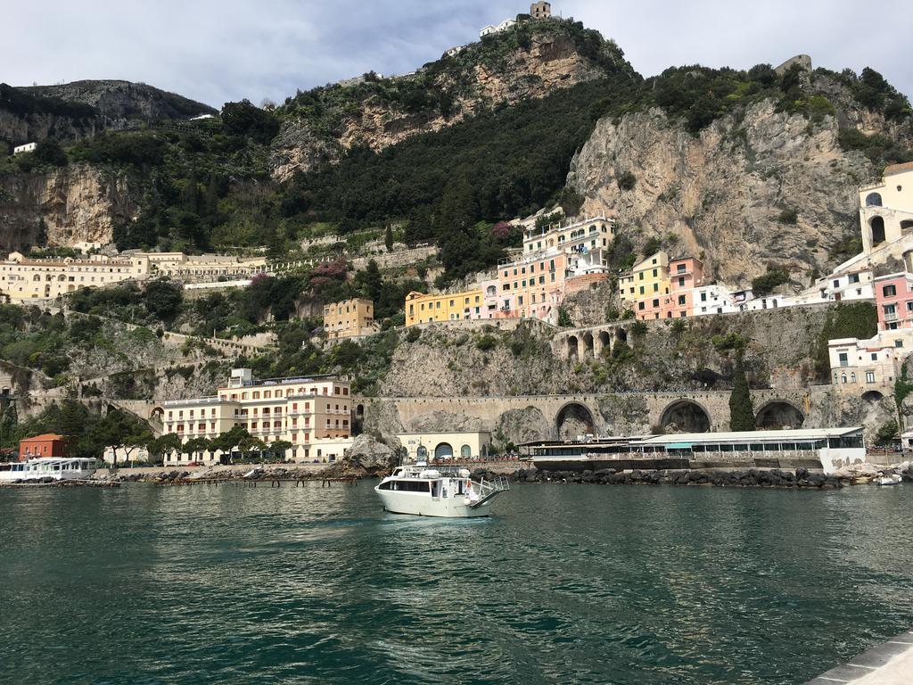 Apartments Amalfi Design Sea View Accessible By 250 Steps Buitenkant foto